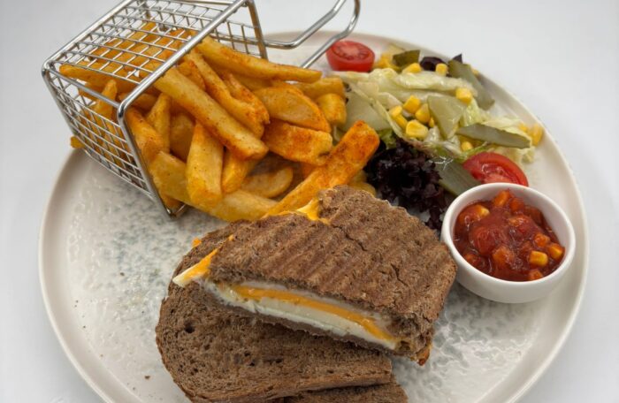 Black Tost